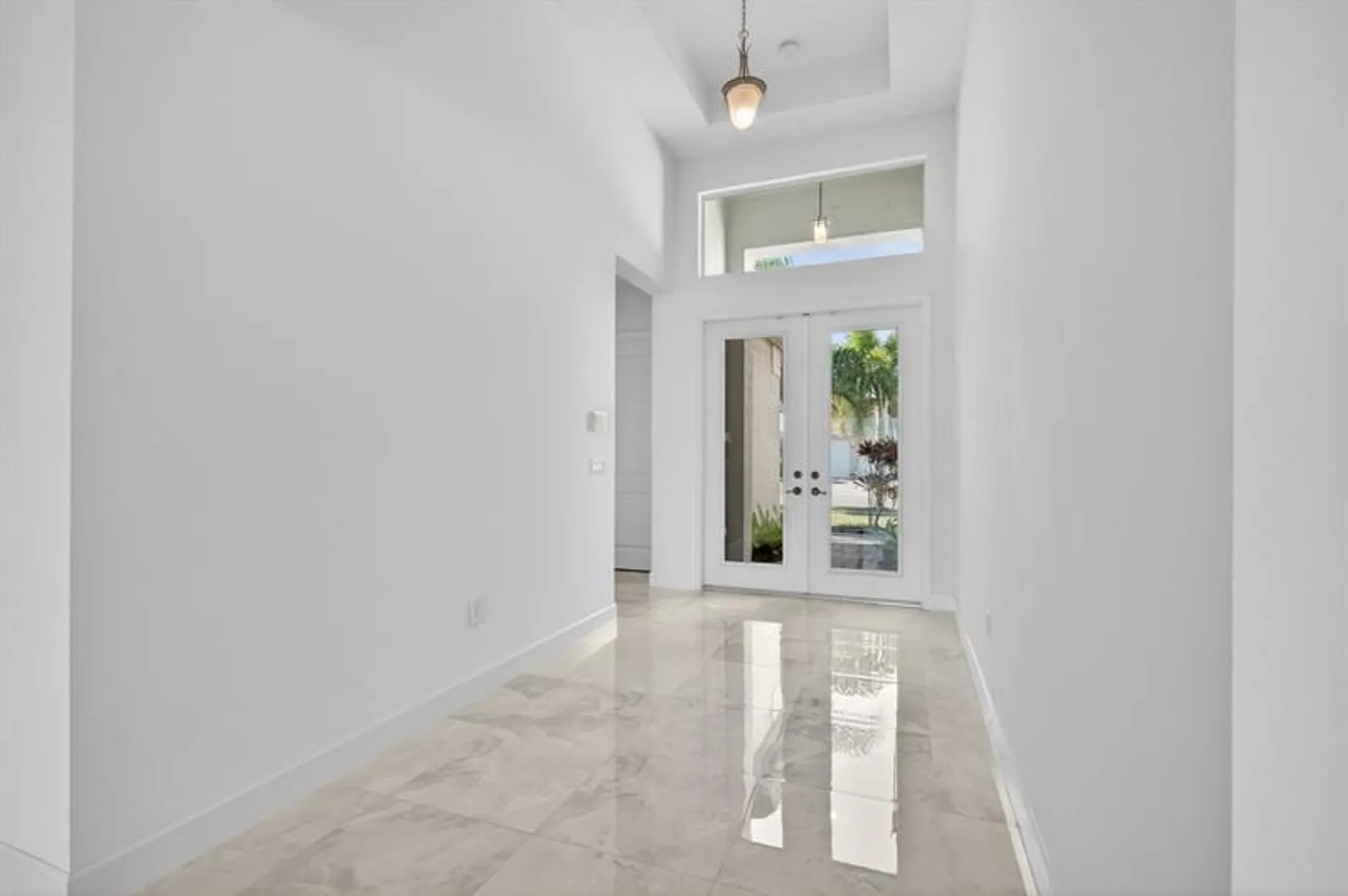 Property Slideshow image 6 of 30 | 11965 sw sandy bay cir, Port St Lucie, FL, 34987