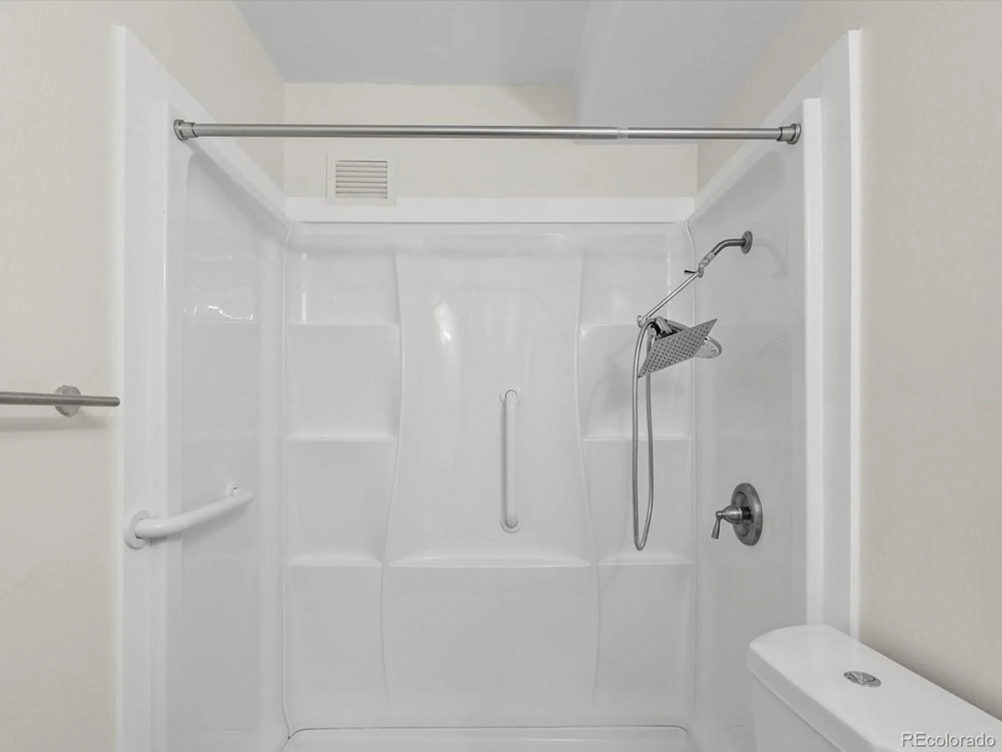 Property Slideshow image 25 of 40 | 9385 e center ave 1b, Denver, CO, 80247