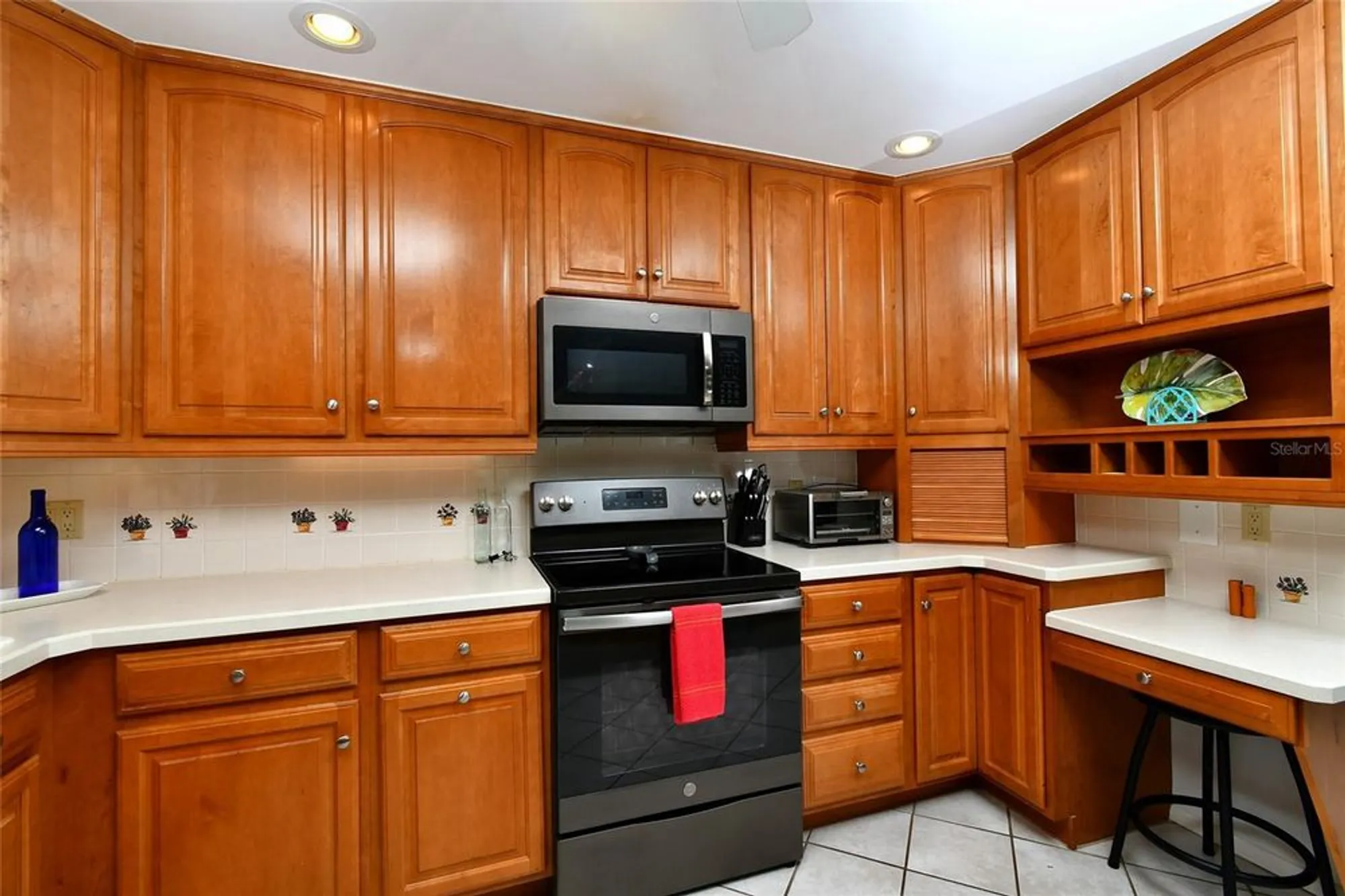 Property Slideshow image 14 of 39 | 1590 islamorada blvd apt 84c, Punta Gorda, FL, 33955
