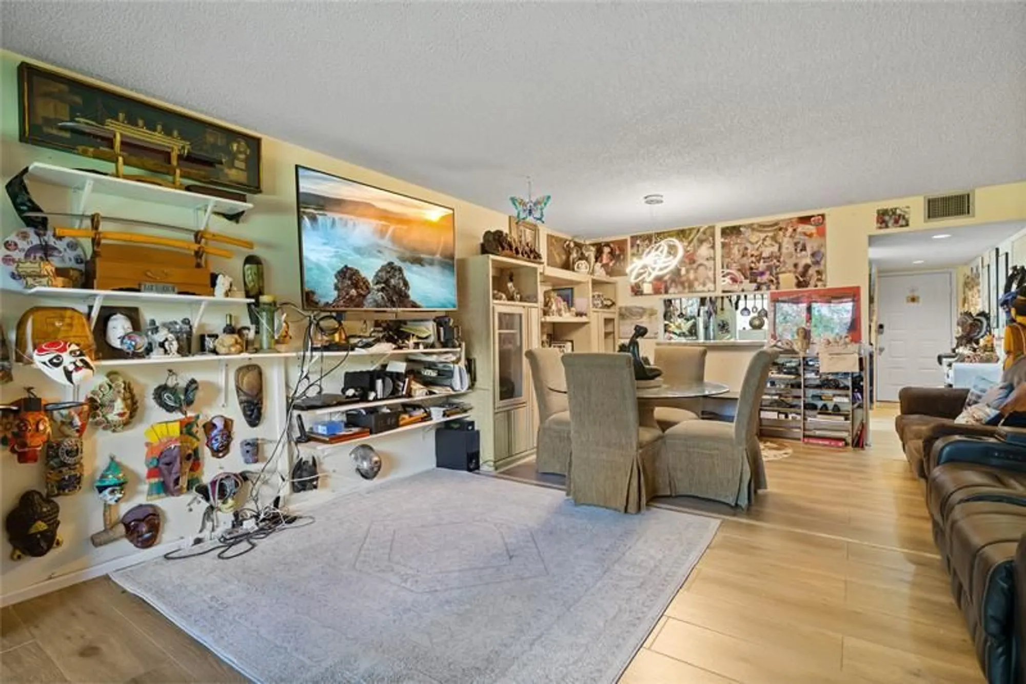 Property Slideshow image 9 of 36 | 800 sw 125th way apt 202, Pembroke Pines, FL, 33027