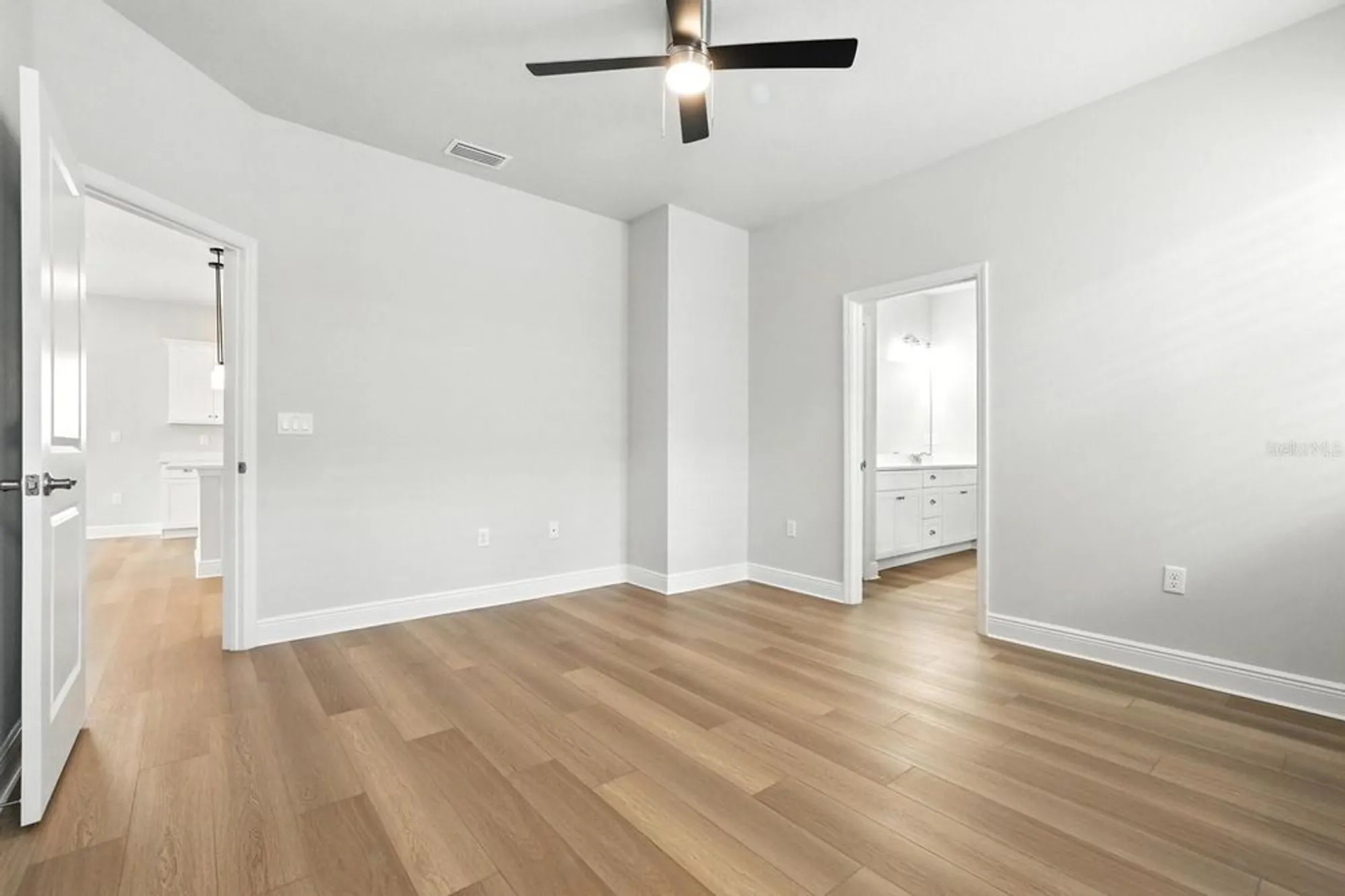 Property Slideshow image 19 of 47 | 569 venetian palms blvd, New Smyrna Beach, FL, 32168