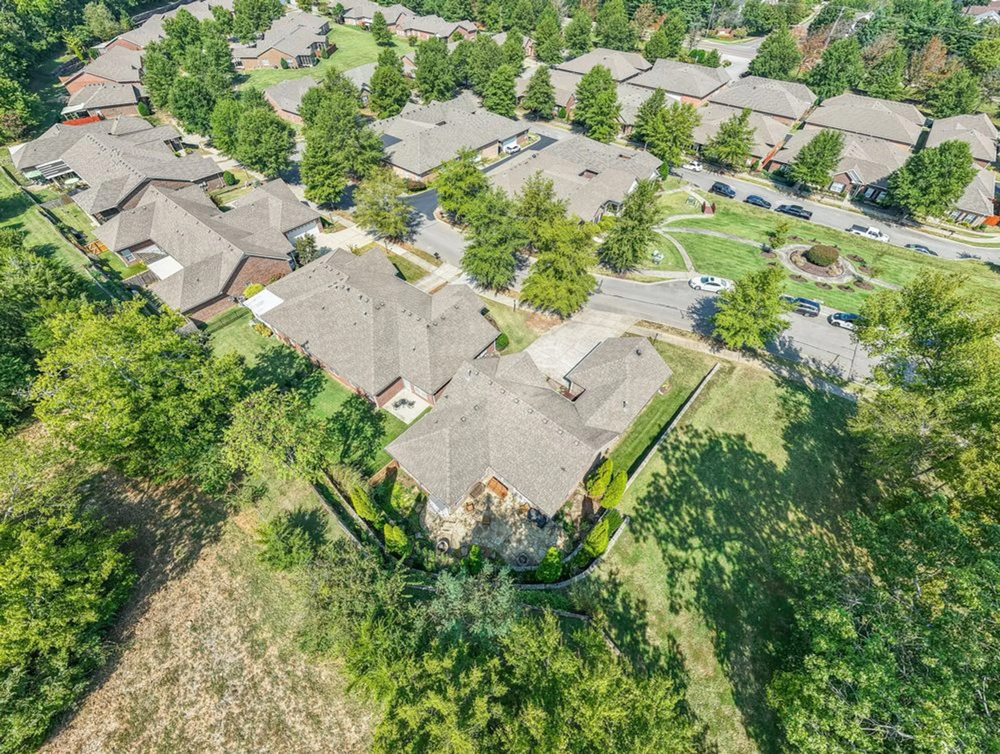 Property Slideshow image 9 of 51 | 226 wrennewood ln, Franklin, TN, 37064