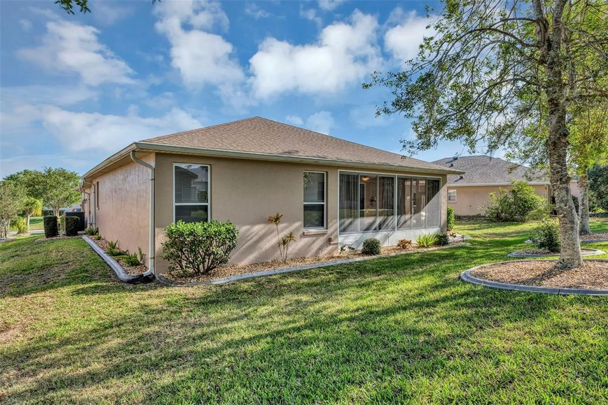 Property Slideshow image 39 of 73 | 5305 indian ocean loop, Tavares, FL, 32778