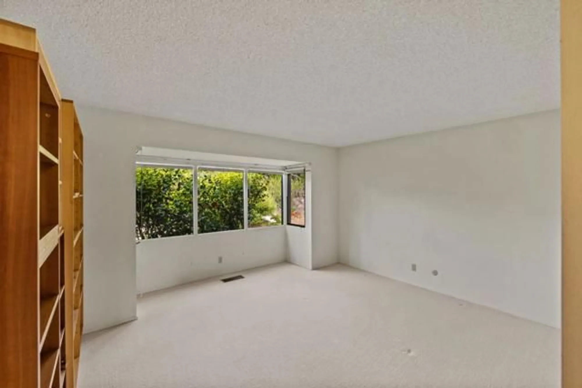 Property Slideshow image 16 of 36 | 254 del mesa carmel, Carmel, CA, 93923
