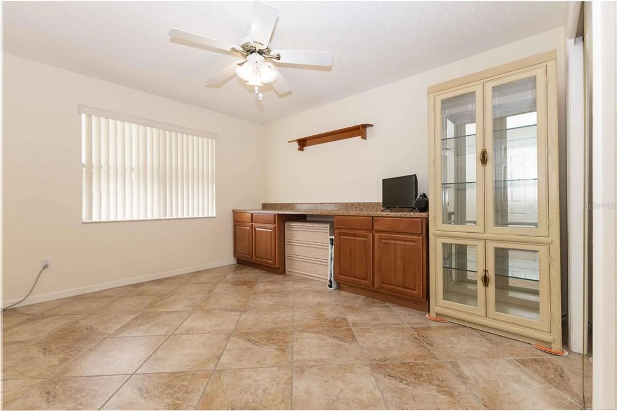 Property Slideshow image 17 of 25 | 1737 lauren ln, Lady Lake, FL, 32159