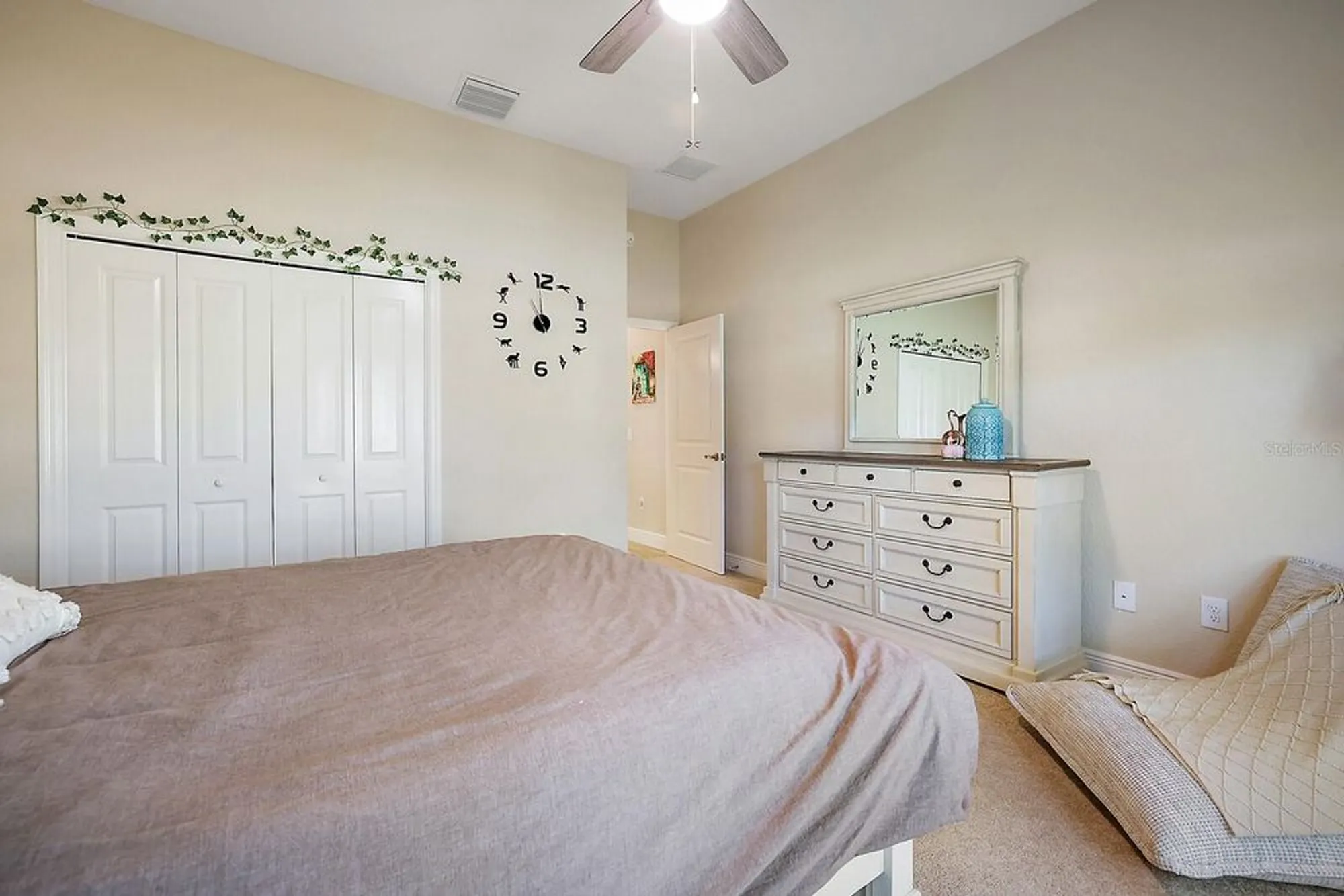 Property Slideshow image 25 of 41 | 5129 jareds landing way, Oxford, FL, 34484