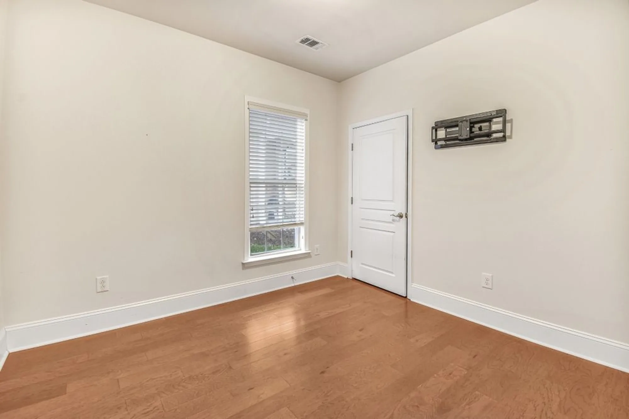 Property Slideshow image 19 of 35 | 234 old towne dr, Mount Juliet, TN, 37122