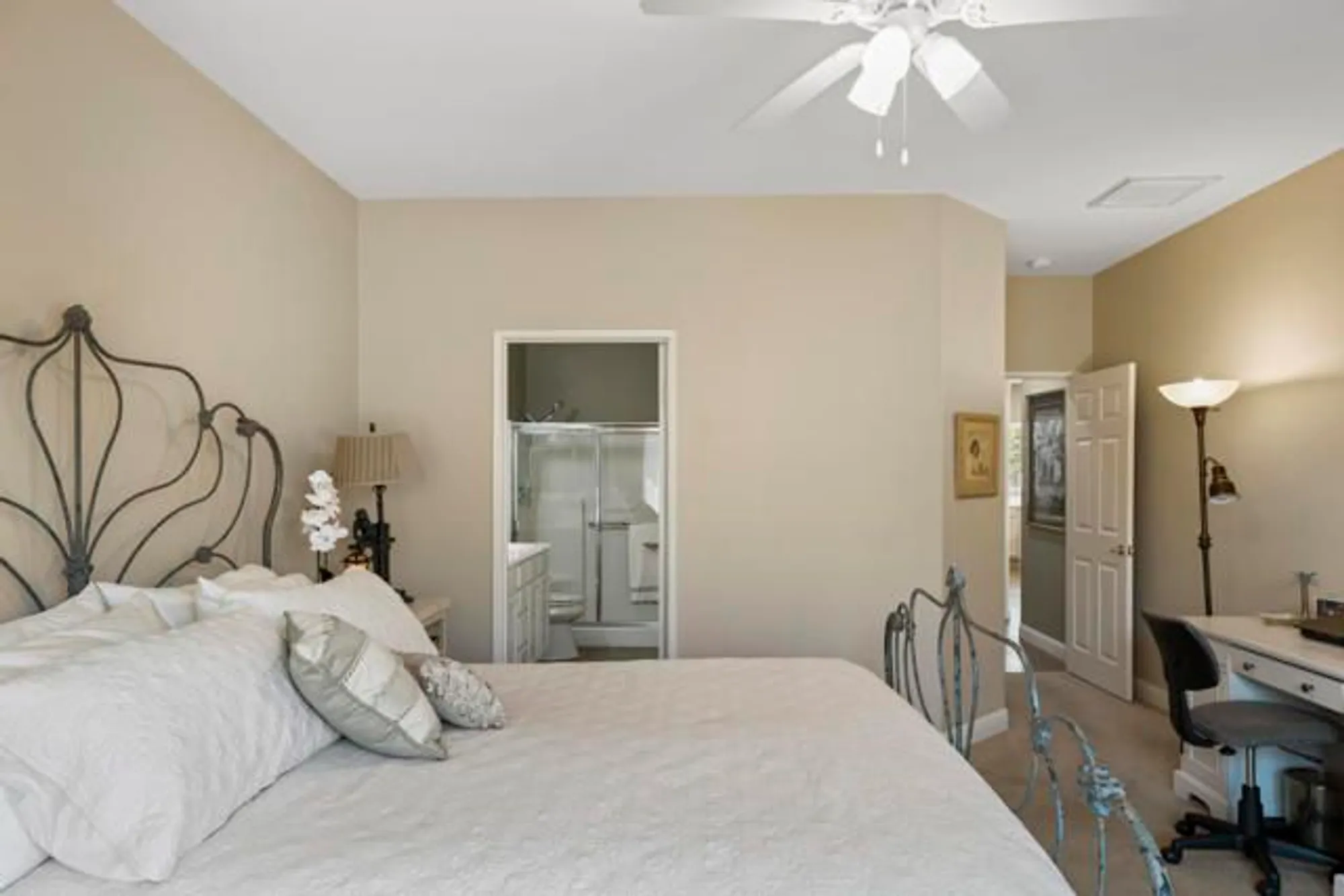 Property Slideshow image 10 of 32 | 78698 rockwell cir, Palm Desert, CA, 92211