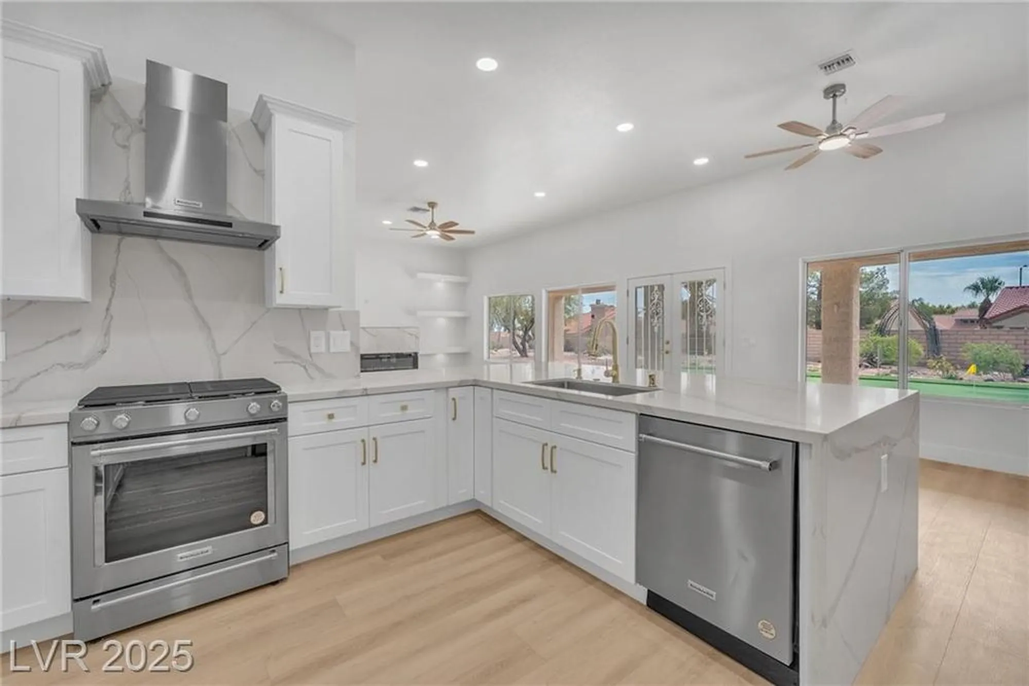 Property Slideshow image 20 of 47 | 3108 endeavor ct, Las Vegas, NV, 89134