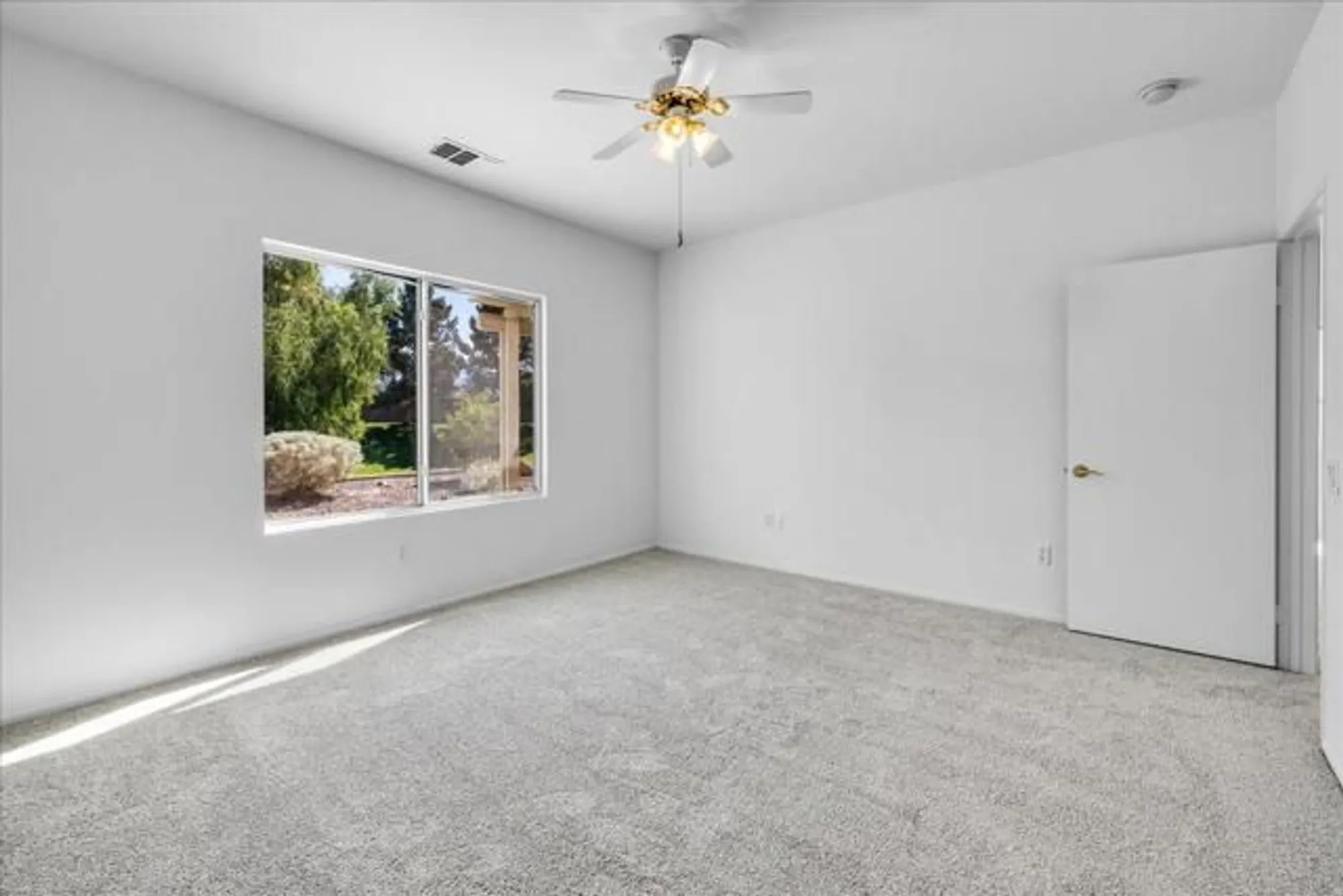 Property Slideshow image 15 of 43 | 78685 rockwell cir, Palm Desert, CA, 92211