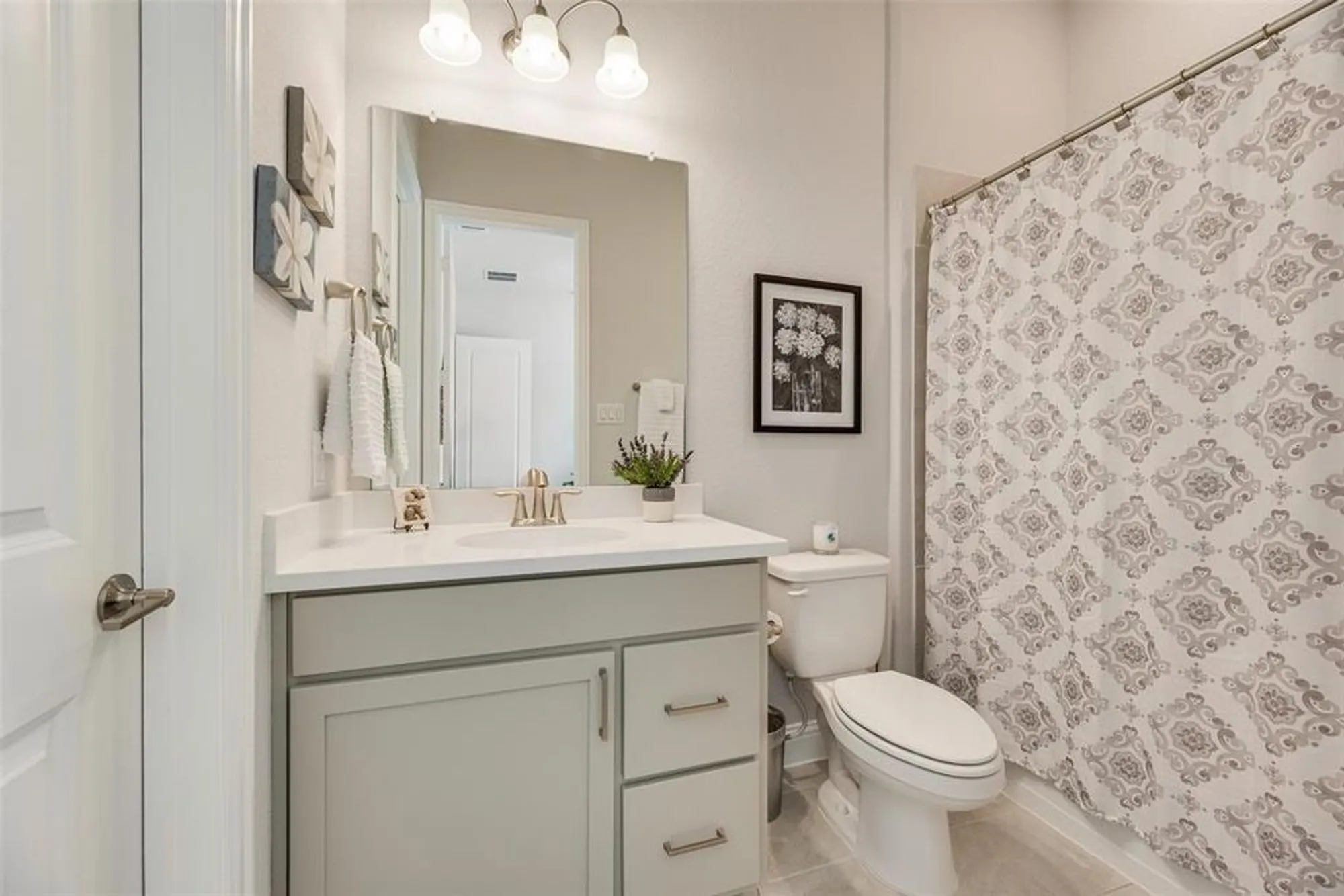 Property Slideshow image 6 of 39 | 2725 cumberland, The Colony, TX, 75056