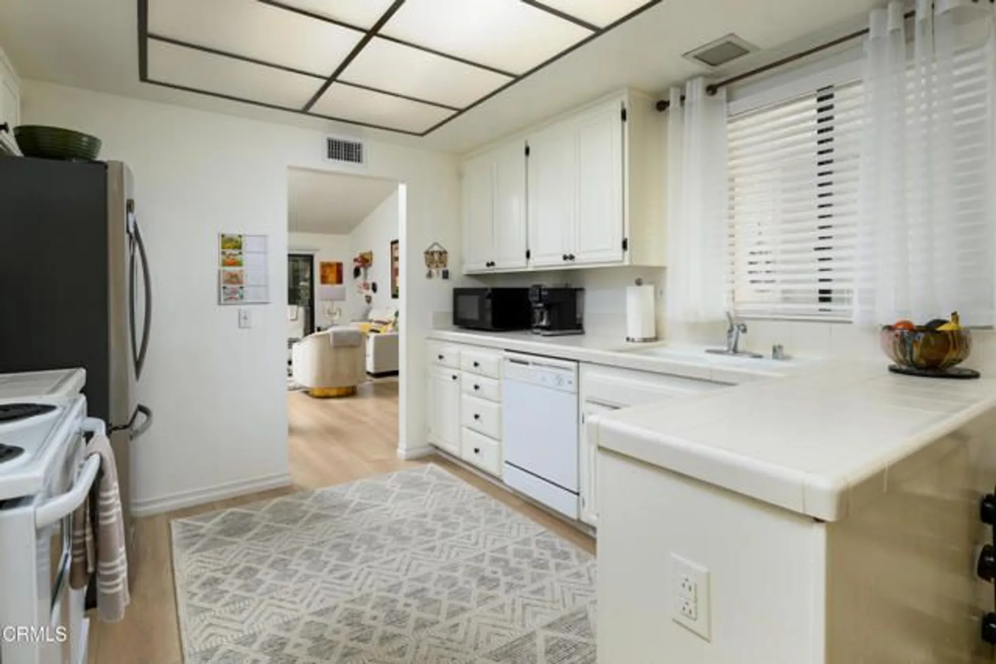 Property Slideshow image 14 of 37 | 38003 village 38, Camarillo, CA, 93012