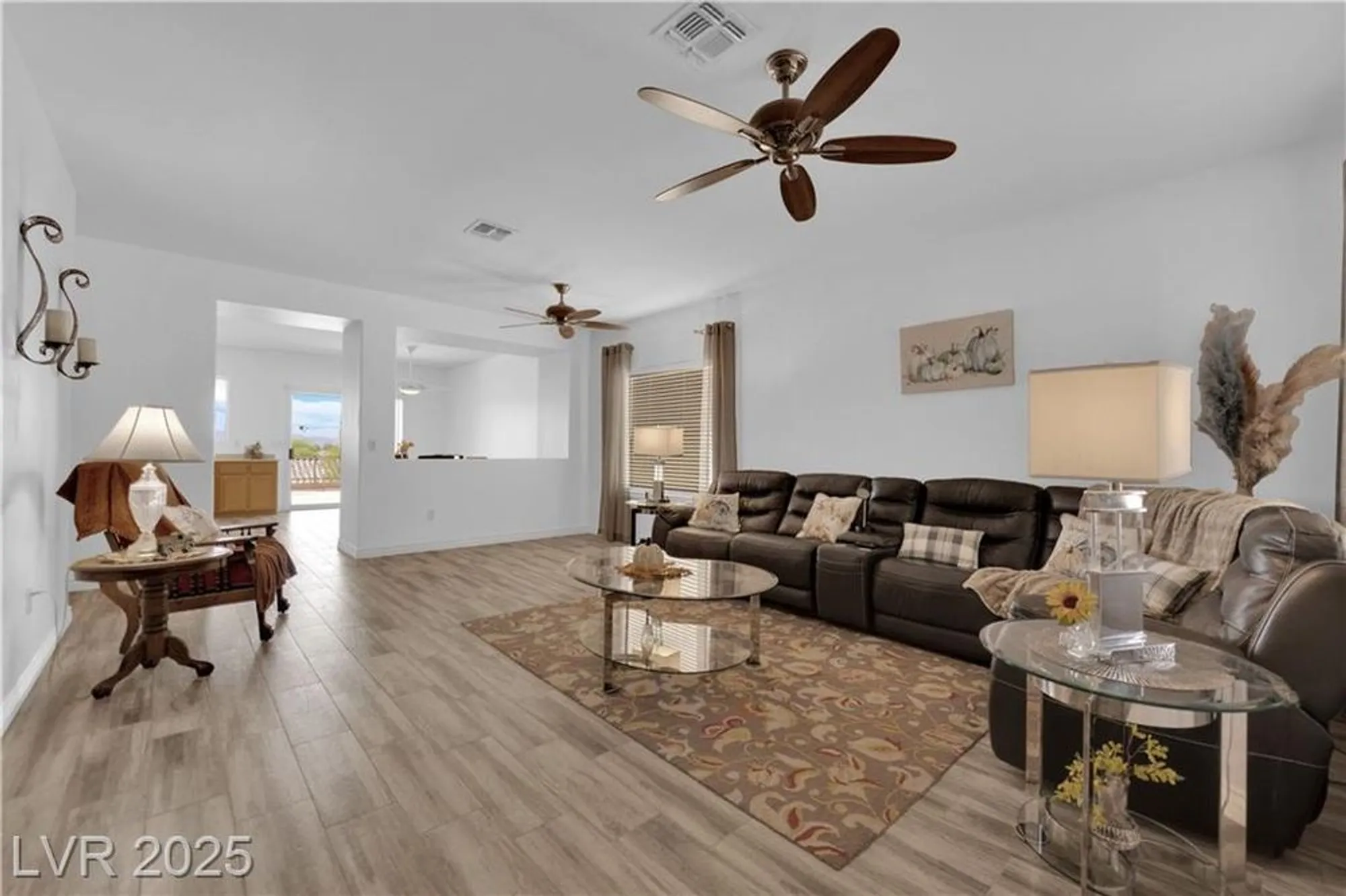 Property Slideshow image 4 of 34 | 2077 wildwood lake st, Henderson, NV, 89052