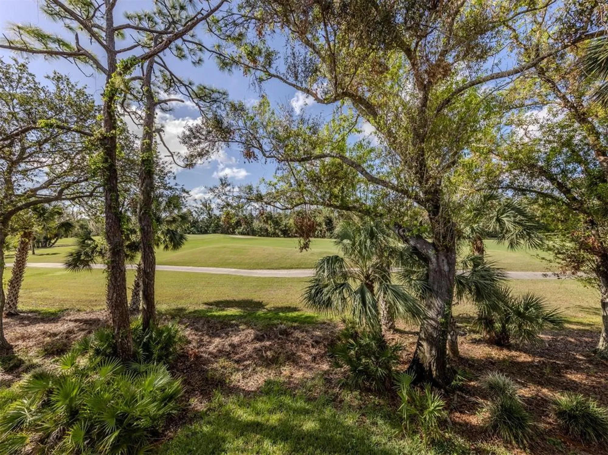 Property Slideshow image 28 of 76 | 805 montrose dr 203, Venice, FL, 34293