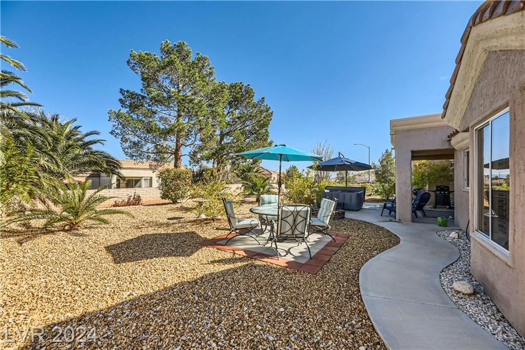 Property Slideshow image 24 of 36 | 9400 grand mesa dr, Las Vegas, NV, 89134