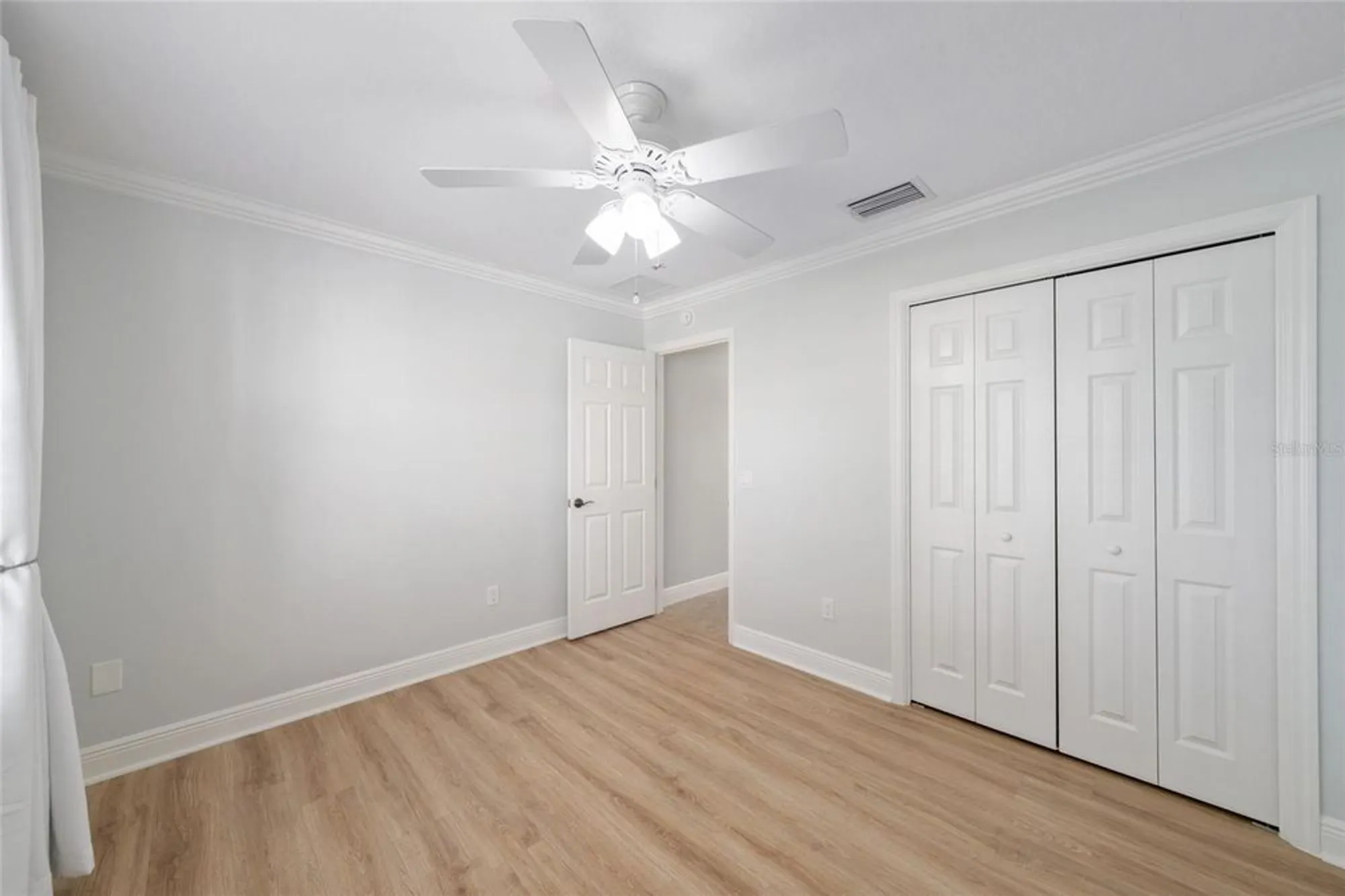 Property Slideshow image 32 of 62 | 967 livingston loop, The Villages, FL, 32162