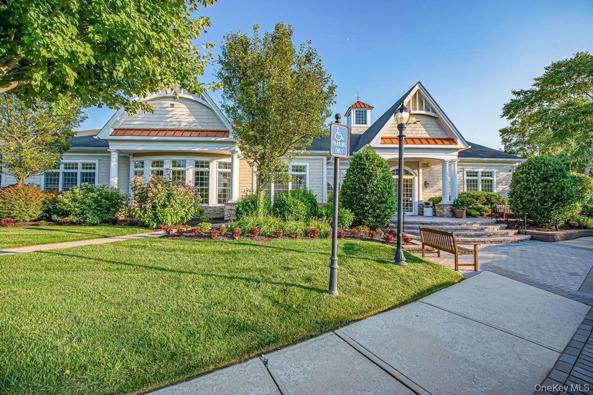 Property Slideshow image 18 of 26 | 22 sonata ct, Lake Grove, NY, 11755