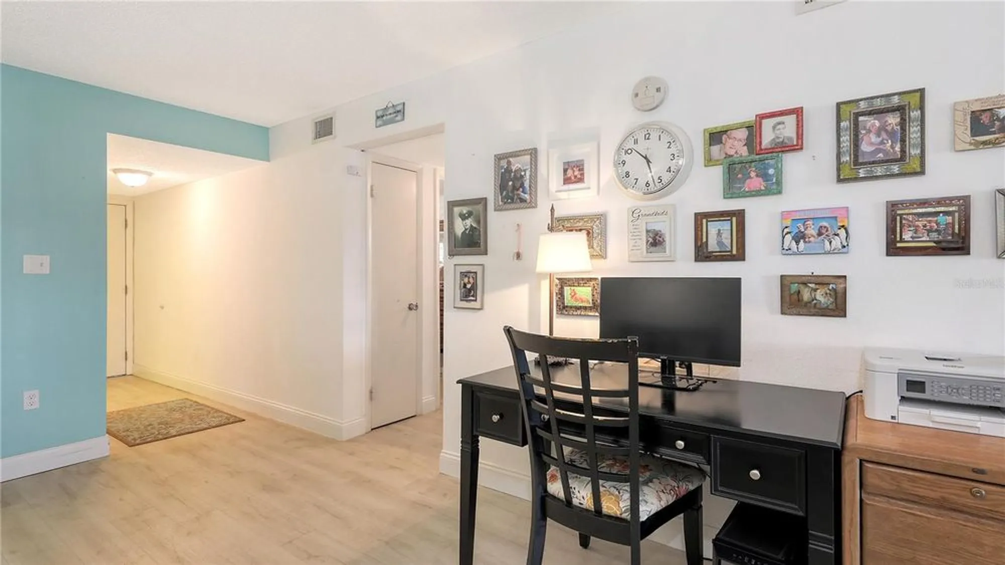 Property Slideshow image 10 of 37 | 3845 lake bayshore dr # f103, Bradenton, FL, 34205