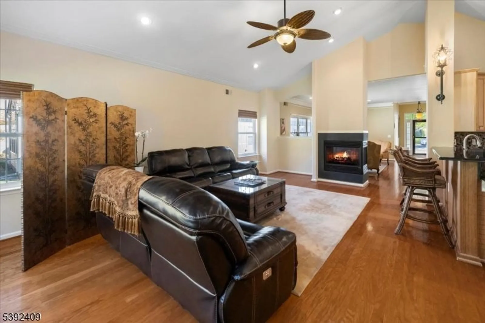 Property Slideshow image 11 of 37 | 29 daulton dr, Somerset, NJ, 08873