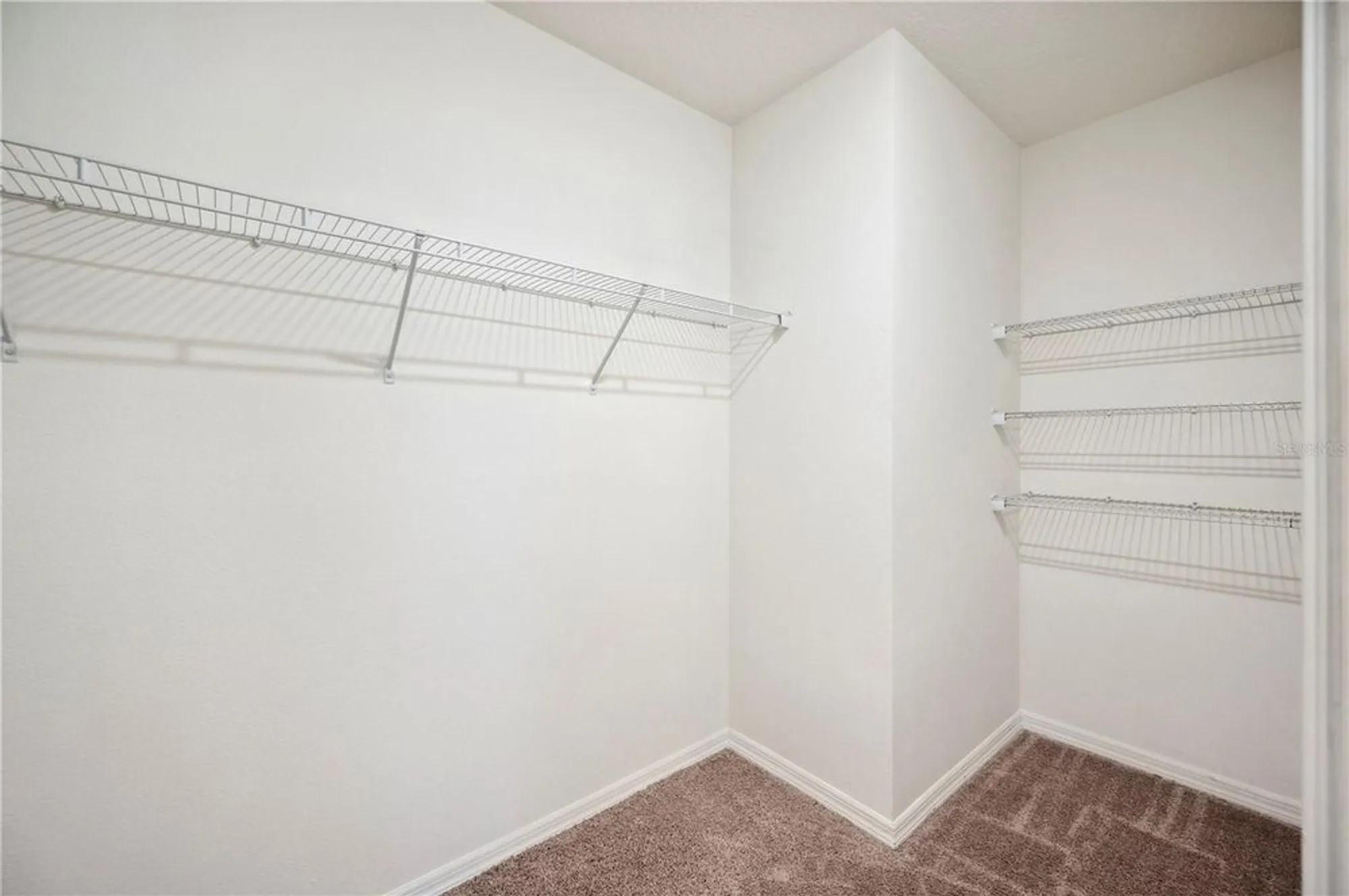 Property Slideshow image 28 of 49 | 2062 blue highlands dr, Lakeland, FL, 33811