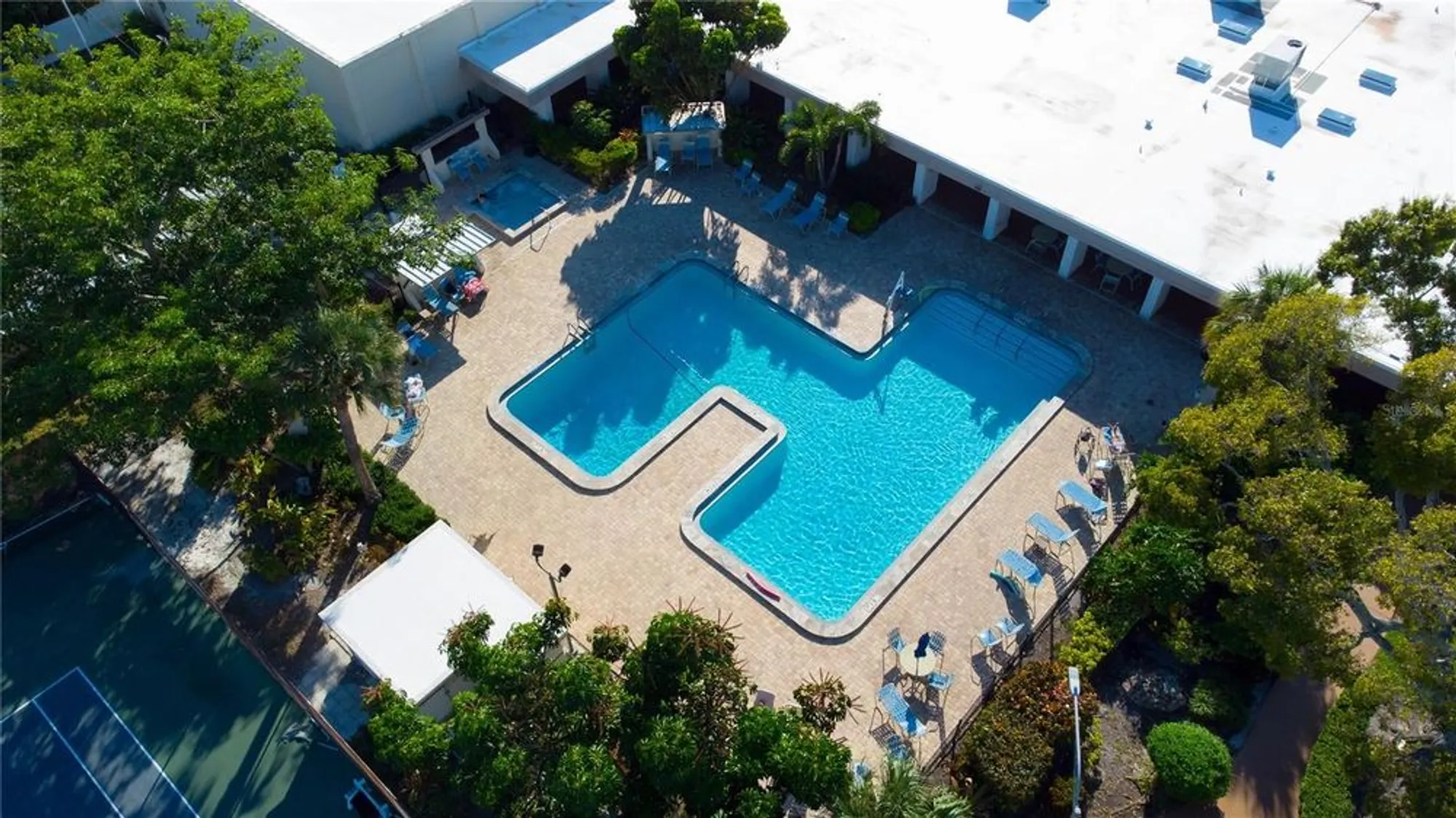 Property Slideshow image 22 of 25 | 5530 80th st n unit c201, St Petersburg, FL, 33709