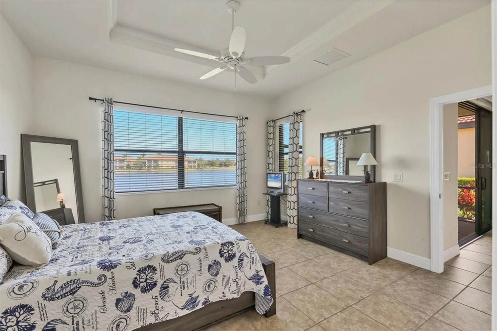 Property Slideshow image 18 of 58 | 10424 crooked creek dr, Venice, FL, 34293