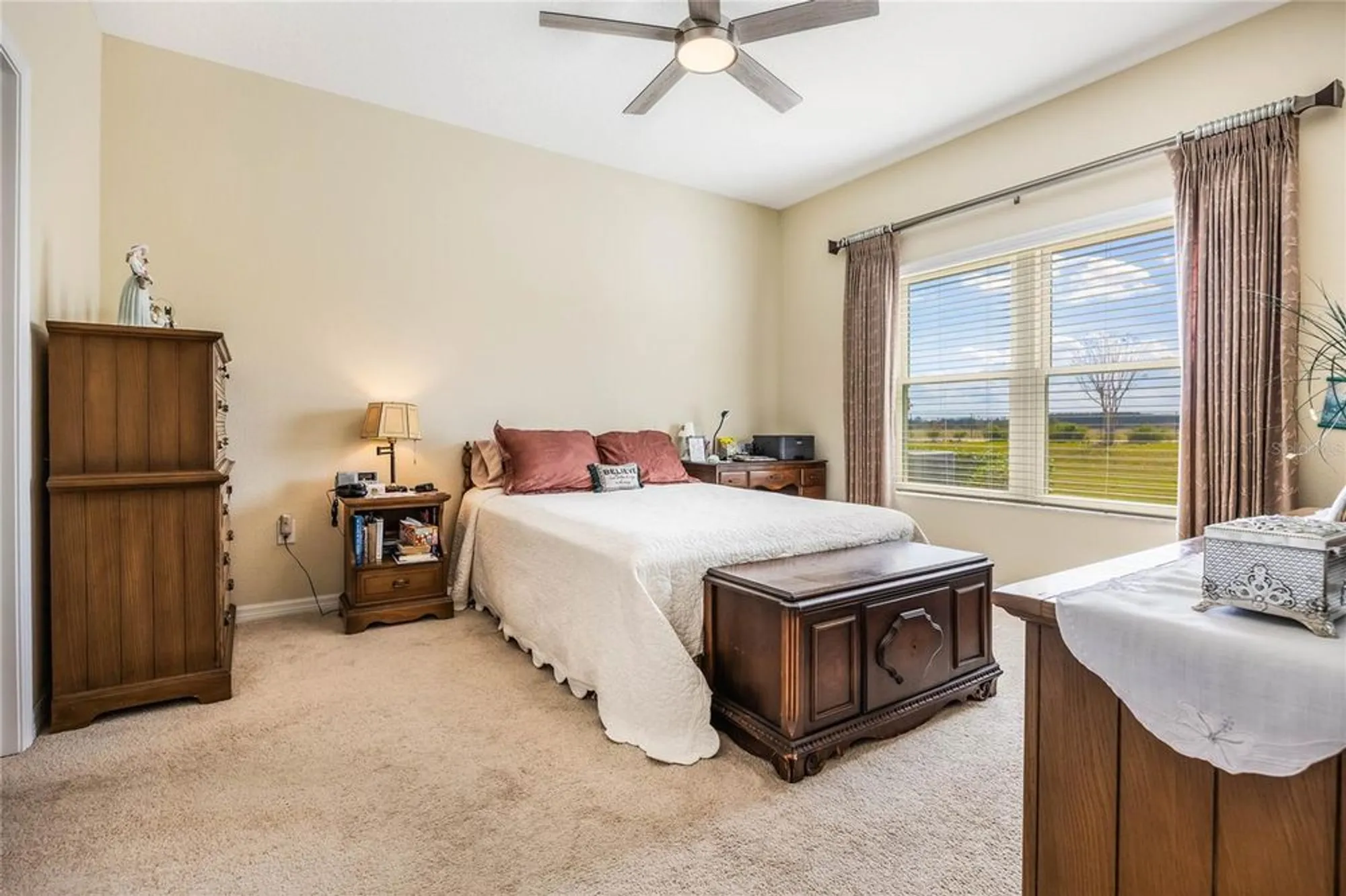 Property Slideshow image 12 of 31 | 3632 solana cir b, Clermont, FL, 34711