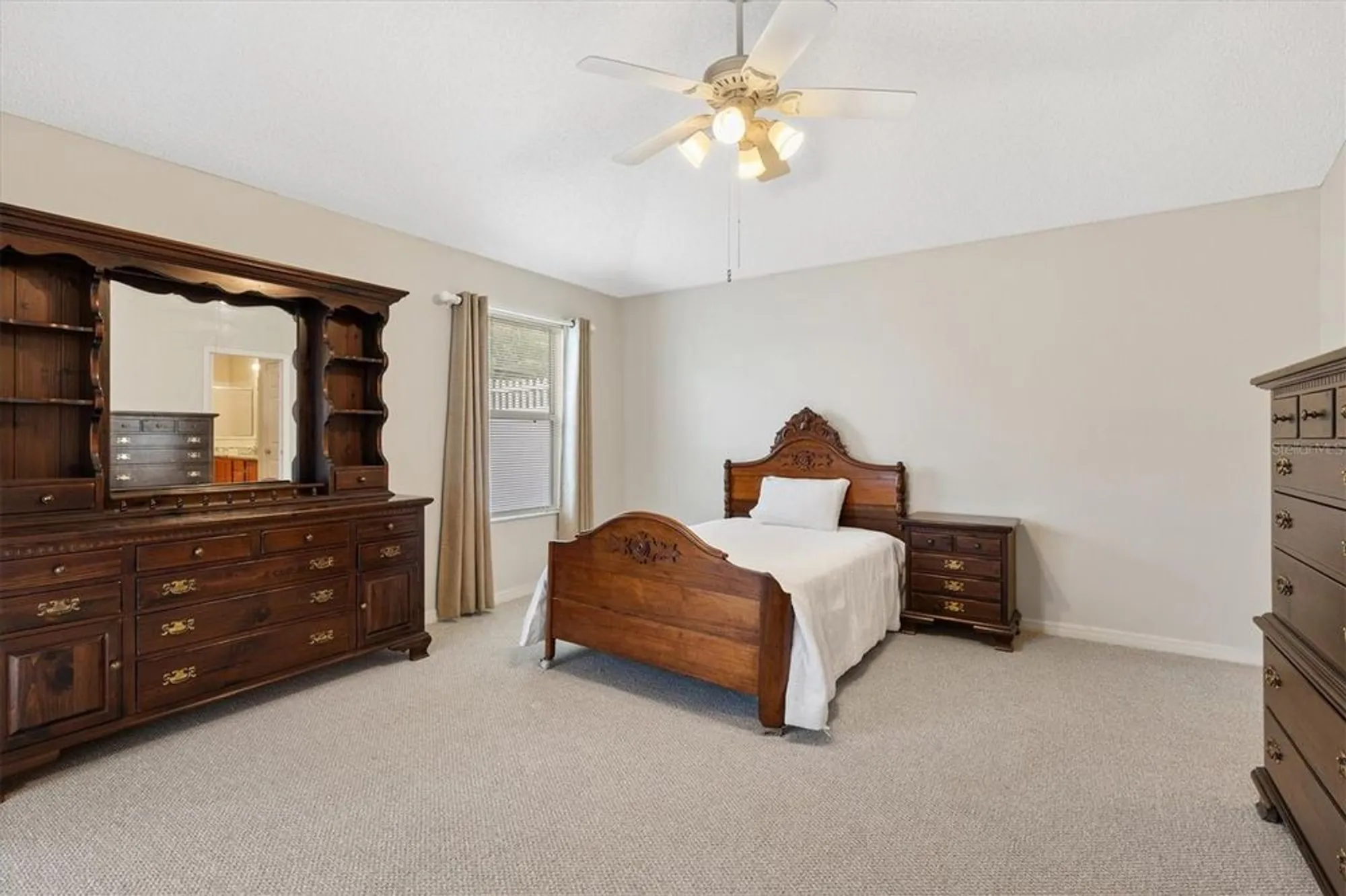 Property Slideshow image 15 of 31 | 2371 camden ter, The Villages, FL, 32162