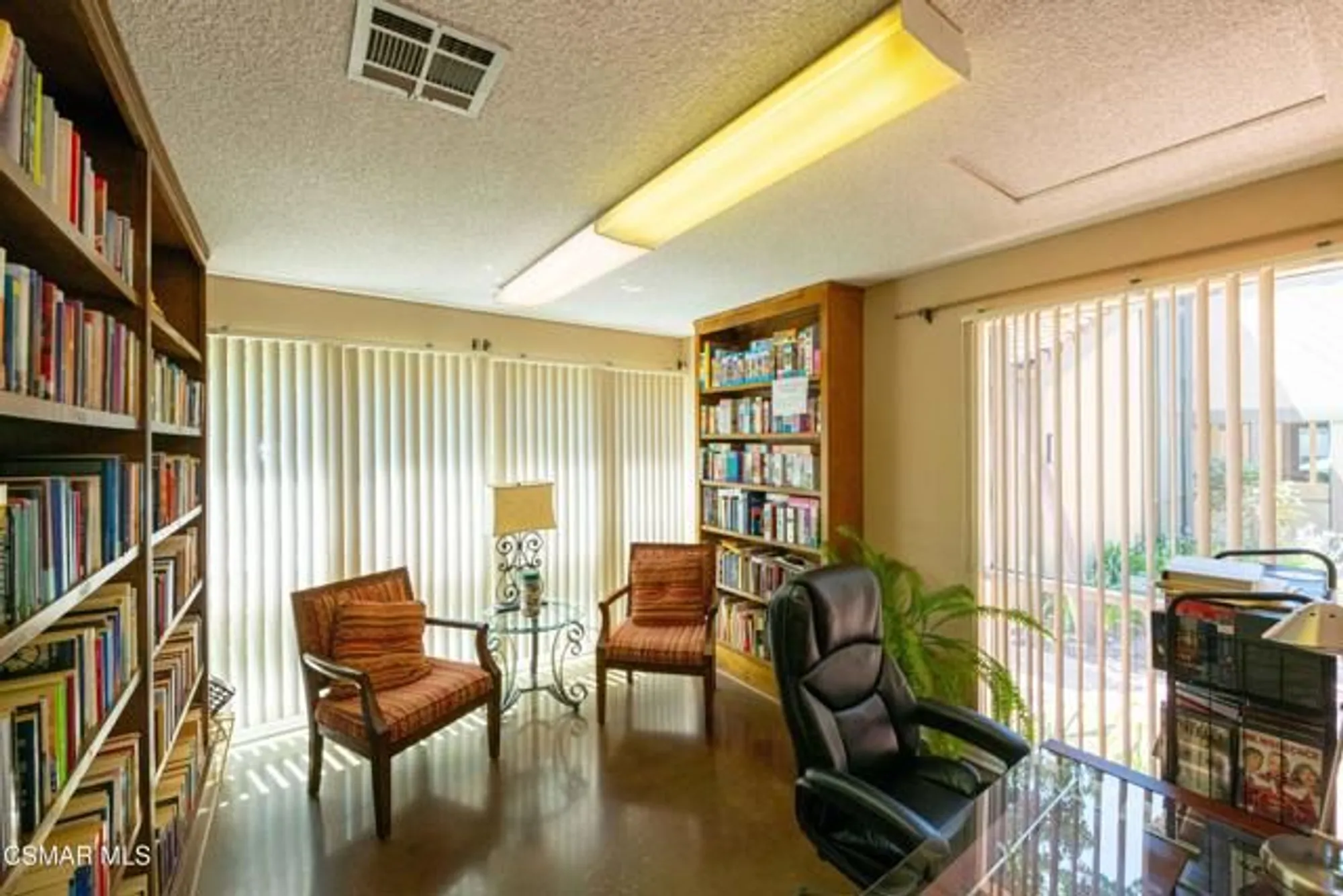 Property Slideshow image 26 of 34 | 460 arbor lane ct apt 203, Thousand Oaks, CA, 91360
