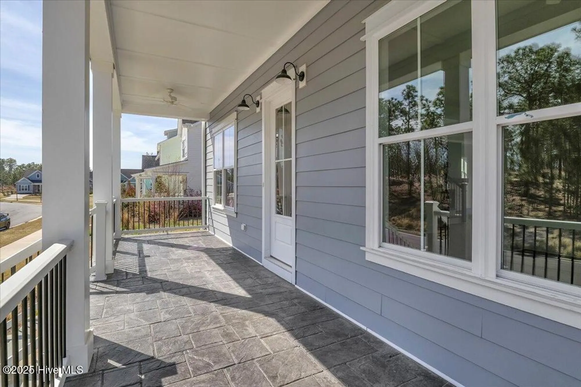 Property Slideshow image 6 of 70 | 262 trisail ter, Wilmington, NC, 28412