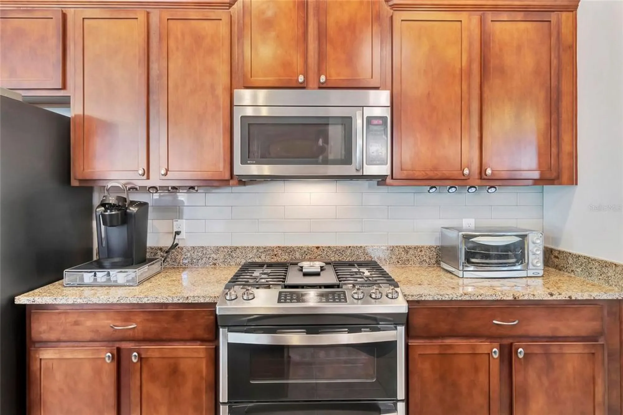 Property Slideshow image 16 of 51 | 109 falling acorn ave, Groveland, FL, 34736