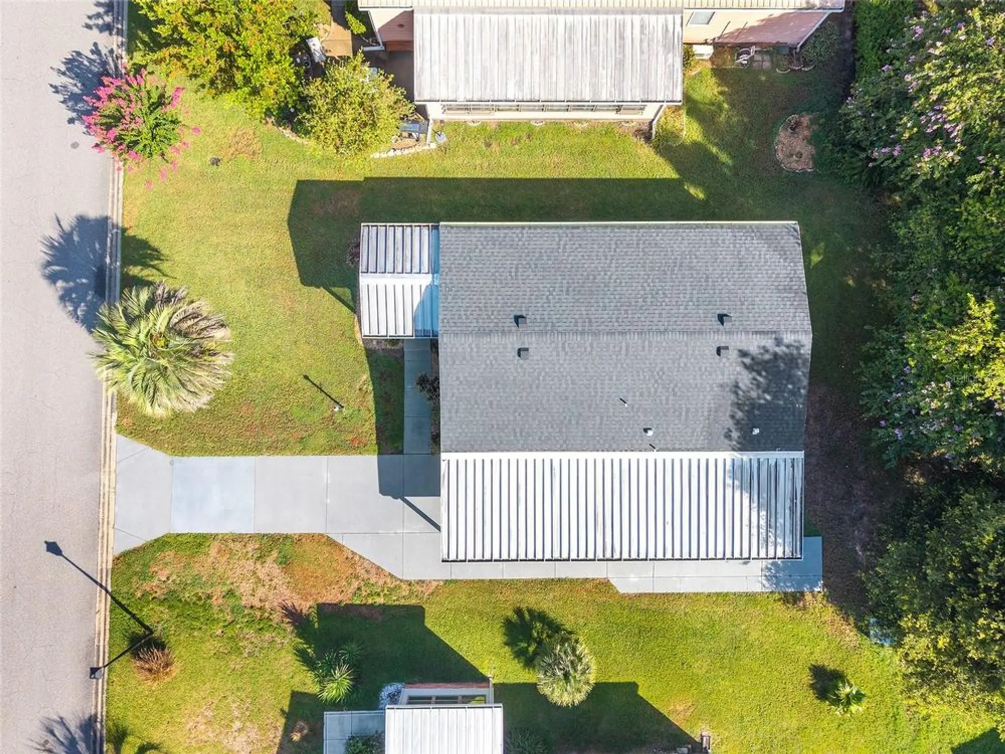 Property Slideshow image 53 of 67 | 1607 doral cir, Lady Lake, FL, 32159