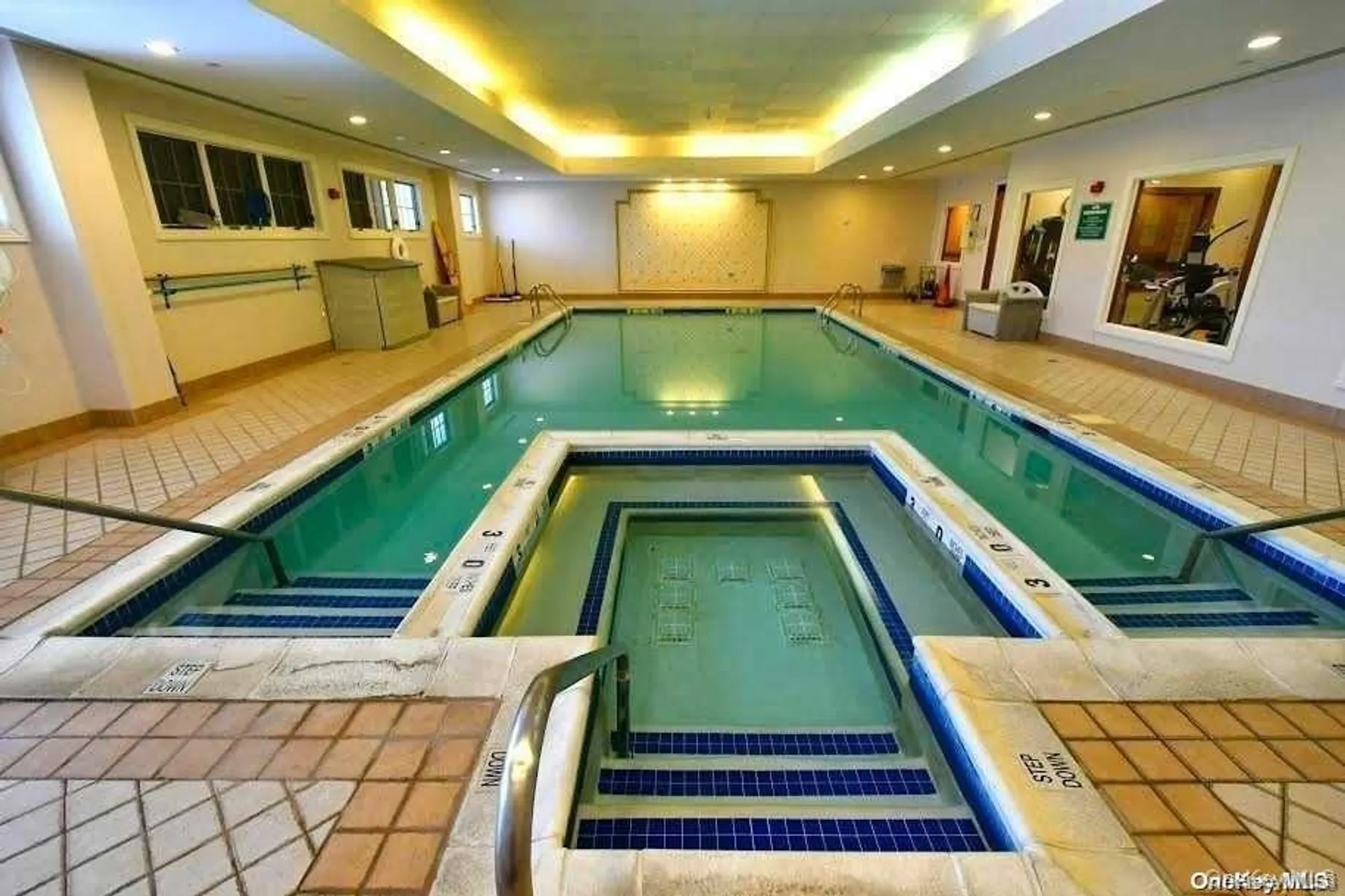 Property Slideshow image 22 of 24 | 445 bardini dr, Melville, NY, 11747