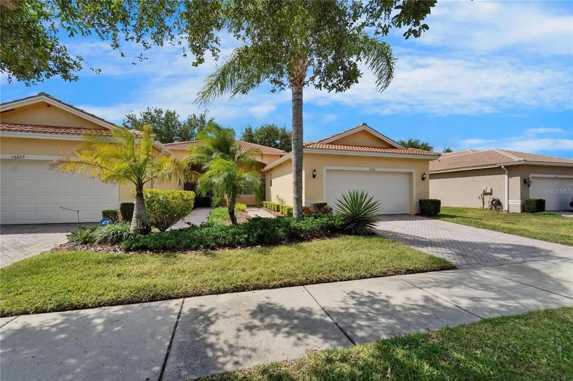 Property Slideshow image 38 of 81 | 16261 amethyst key dr, Wimauma, FL, 33598