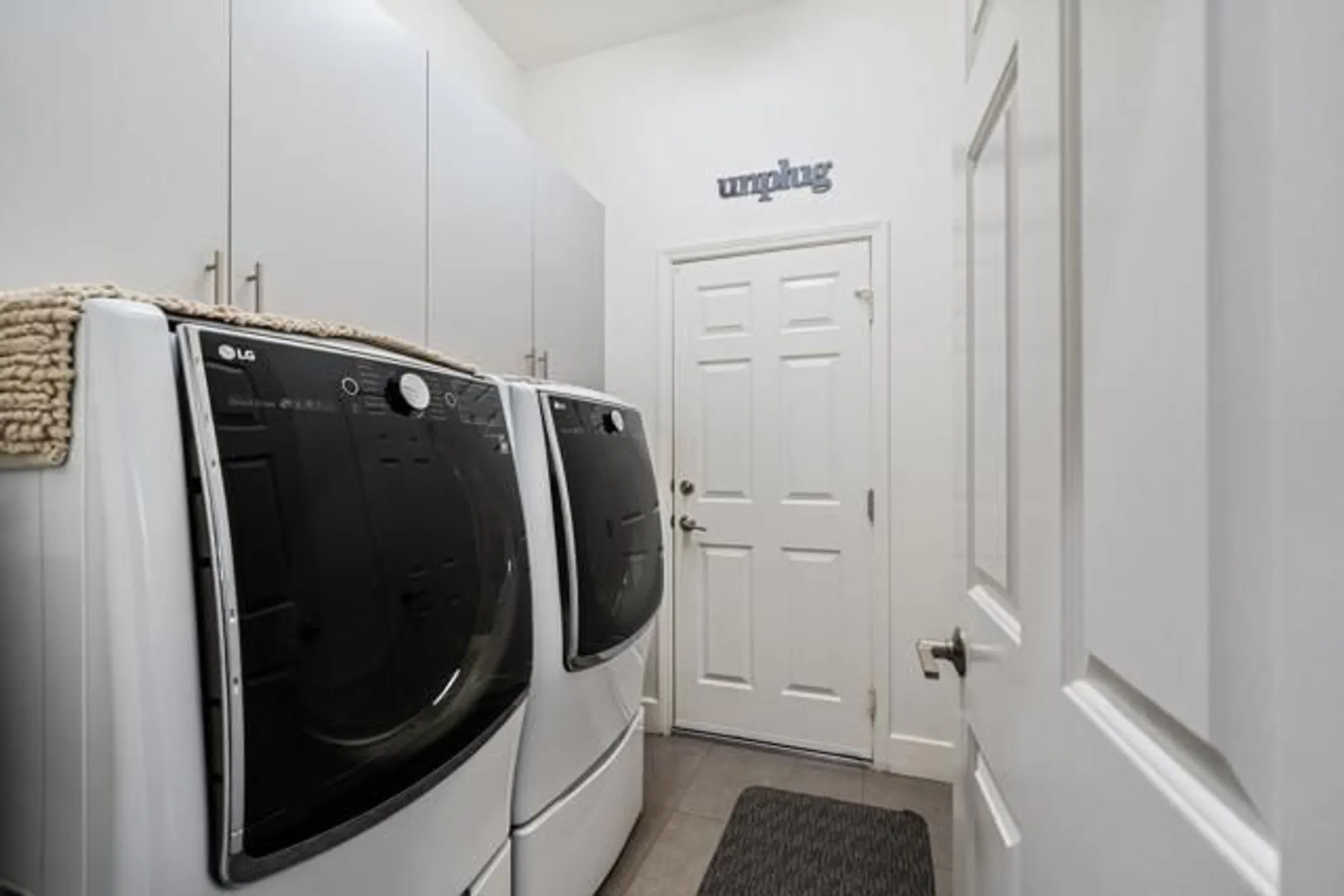 Property Slideshow image 26 of 26 | 36627 crown st, Palm Desert, CA, 92211