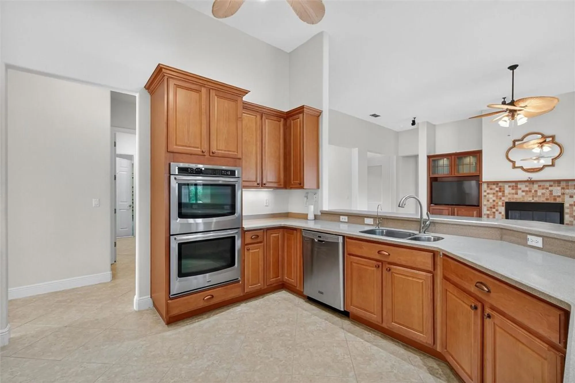 Property Slideshow image 18 of 67 | 469 sorrento rd, Kissimmee, FL, 34759