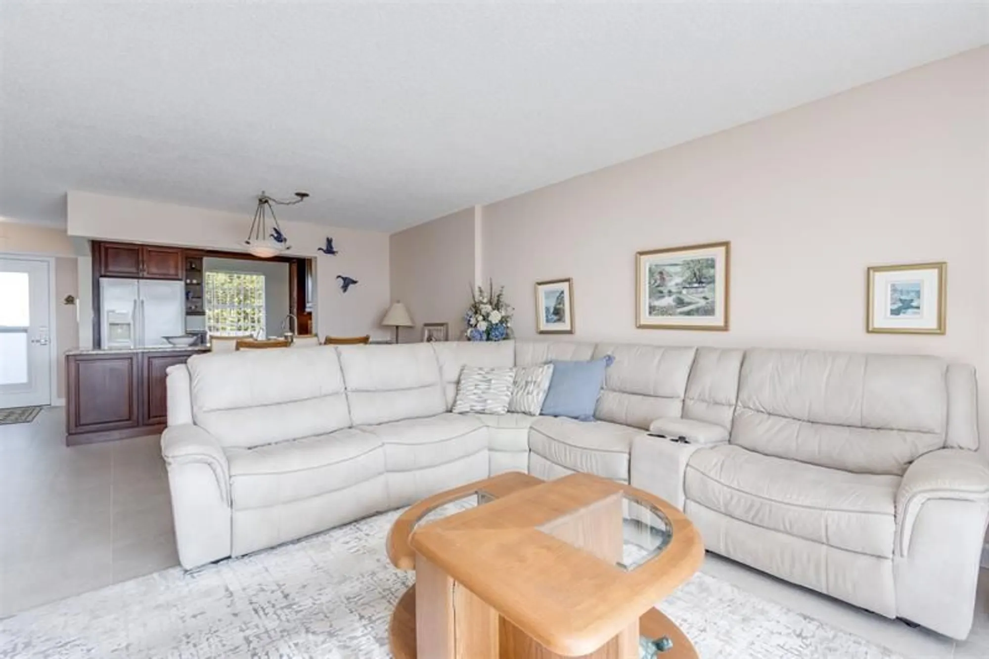 Property Slideshow image 15 of 42 | 414 se 10th st 302, Dania Beach, FL, 33004