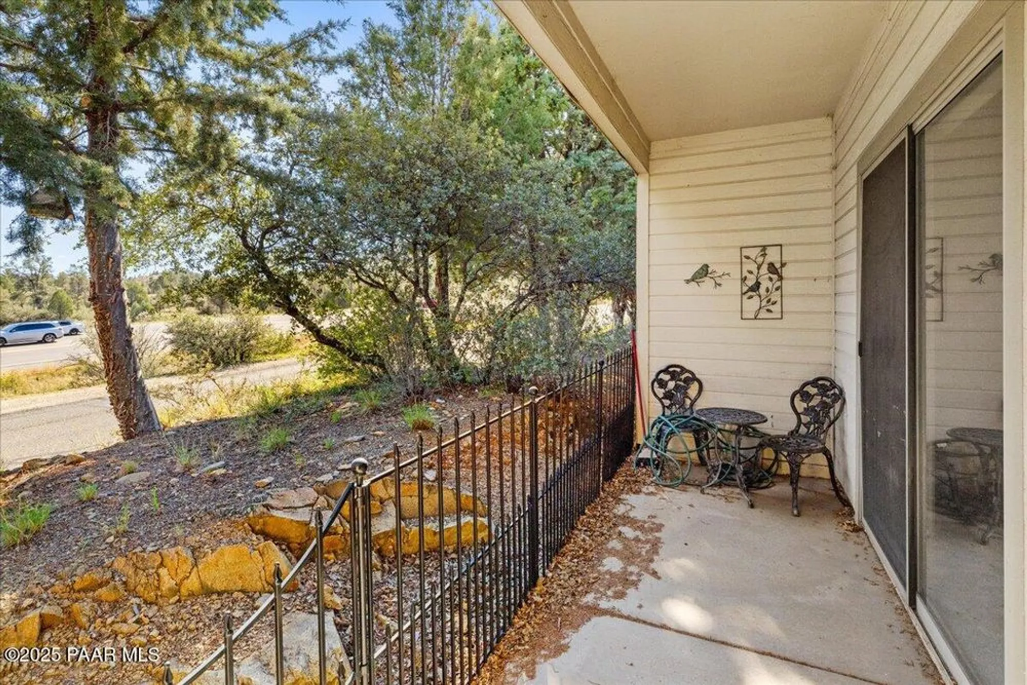 Property Slideshow image 12 of 16 | 4976 summit cir, Prescott, AZ, 86301