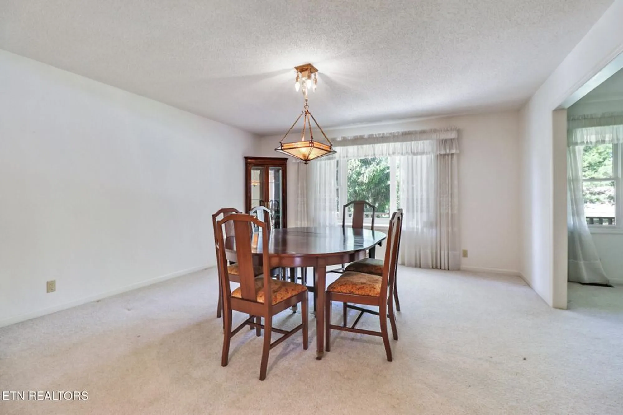 Property Slideshow image 26 of 55 | 11 kingsboro ln, Crossville, TN, 38558