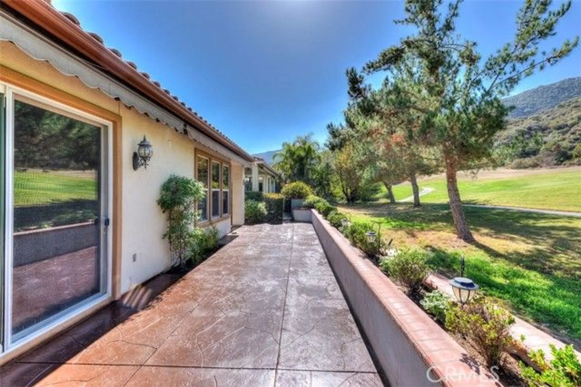 Property Slideshow image 33 of 47 | 24627 gleneagles dr, Corona, CA, 92883