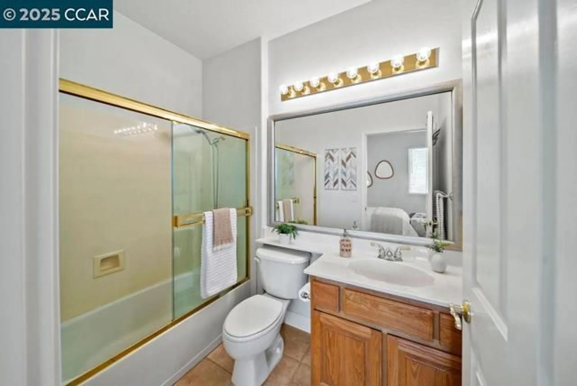 Property Slideshow image 30 of 40 | 742 richardson dr, Brentwood, CA, 94513