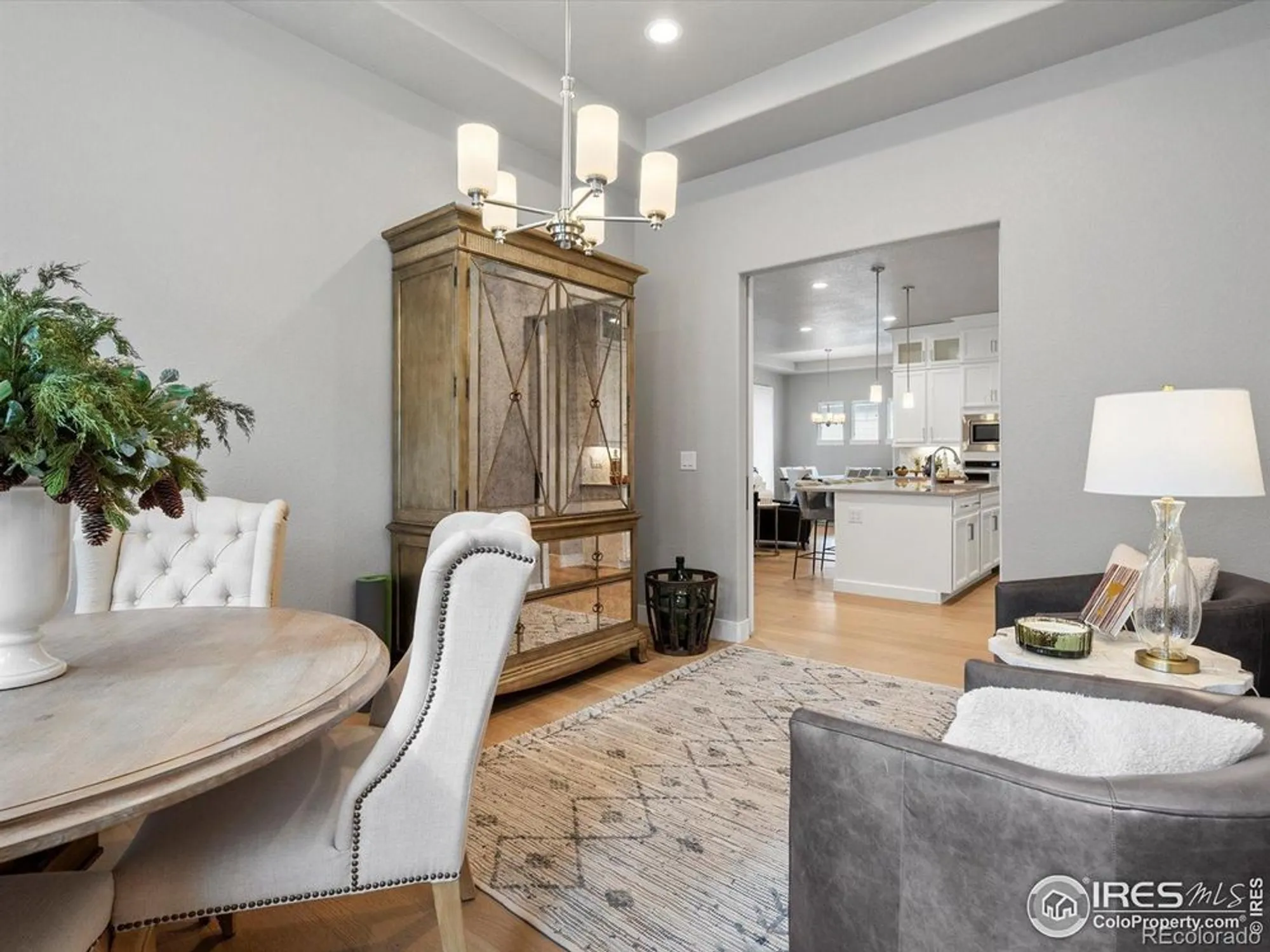 Property Slideshow image 18 of 39 | 9035 s shawnee ct, Aurora, CO, 80016