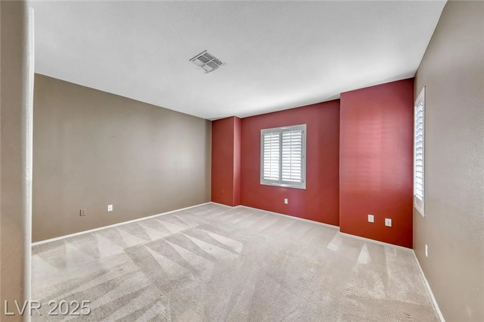 Property Slideshow image 32 of 56 | 1601 wellington springs ave, Henderson, NV, 89052