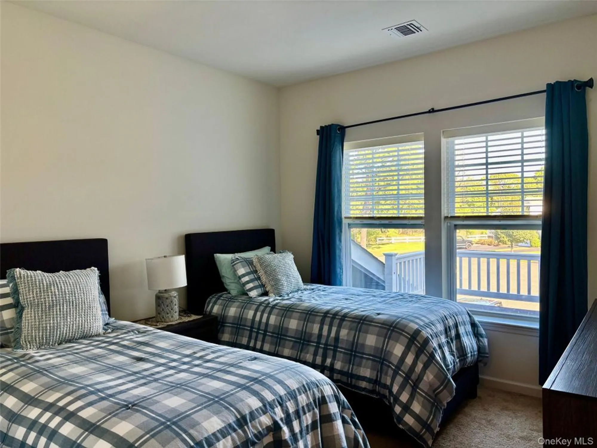 Property Slideshow image 17 of 32 | 41 greentree ct, Shirley, NY, 11967