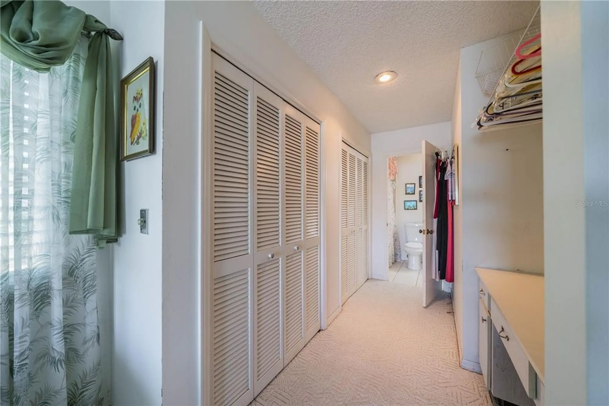 Property Slideshow image 19 of 37 | 1723 wolf laurel dr, Sun City Center, FL, 33573