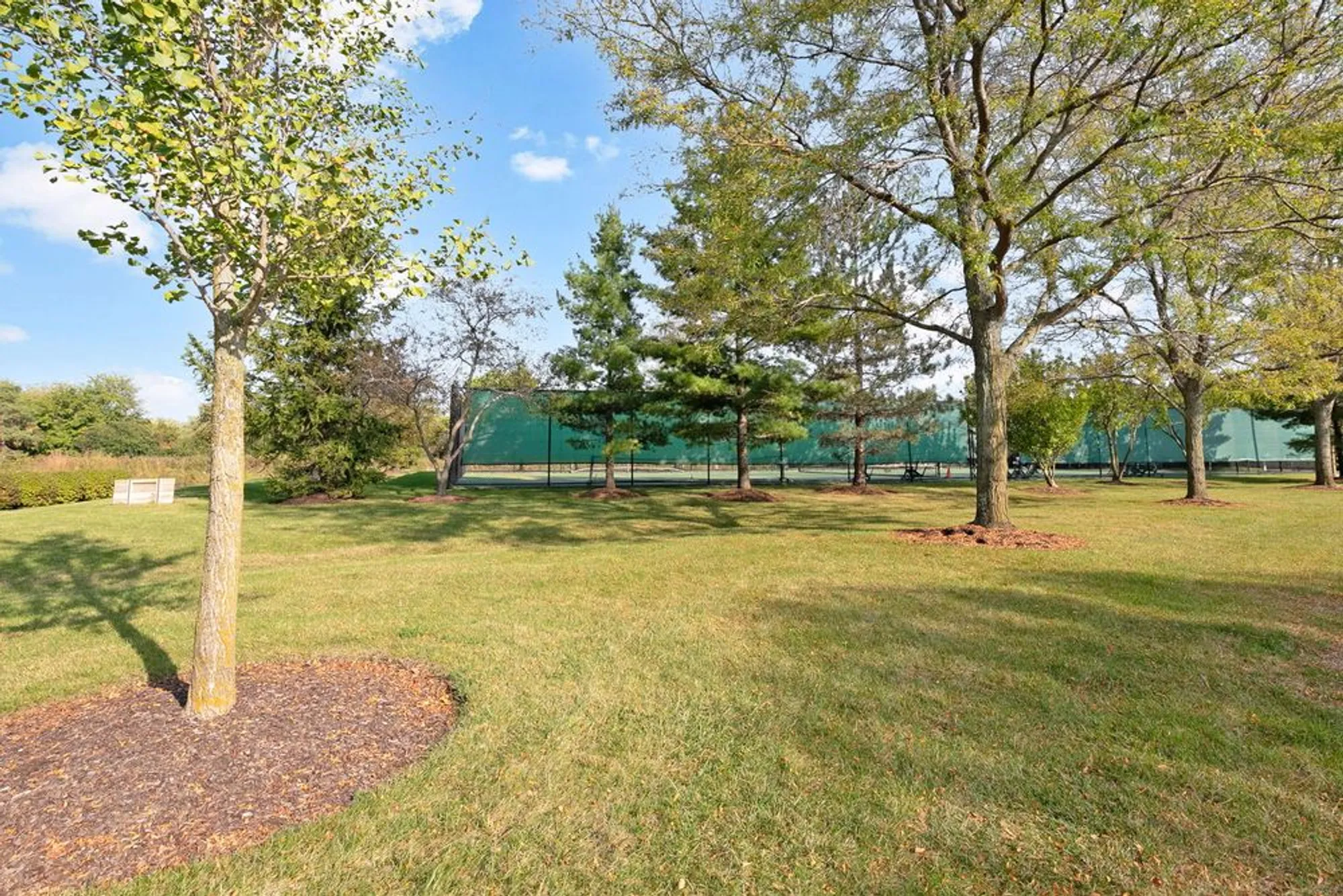 Property Slideshow image 26 of 32 | 272 enfield ln, Grayslake, IL, 60030