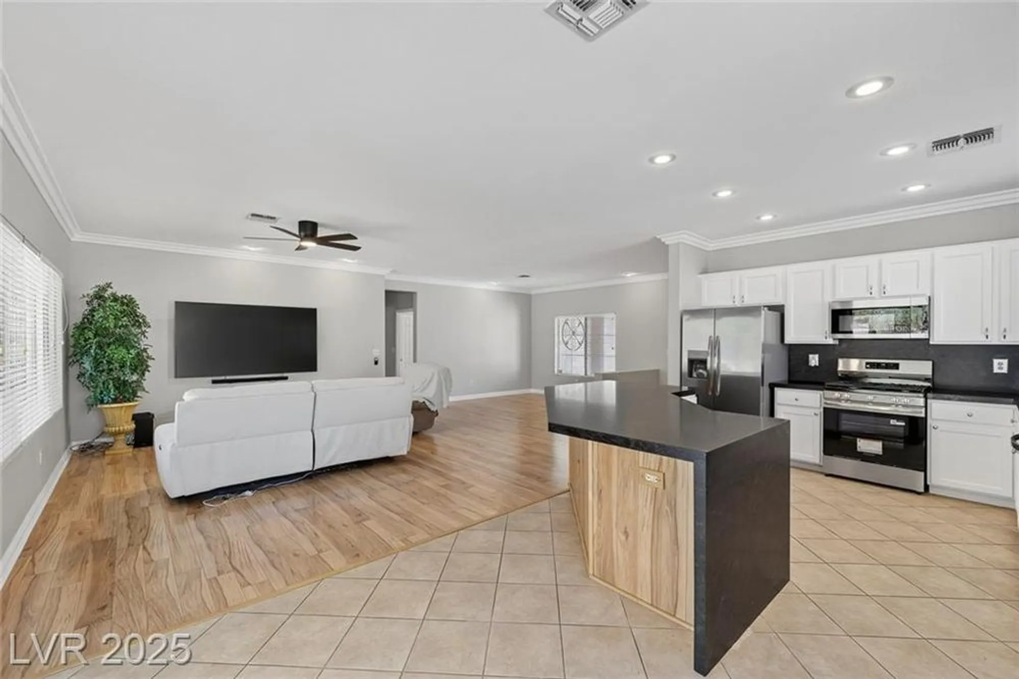 Property Slideshow image 15 of 56 | 2962 maffie st, Henderson, NV, 89052