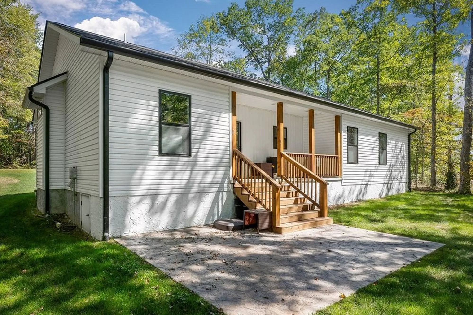 Property Slideshow image 30 of 32 | 13 ashford pl, Crossville, TN, 38558