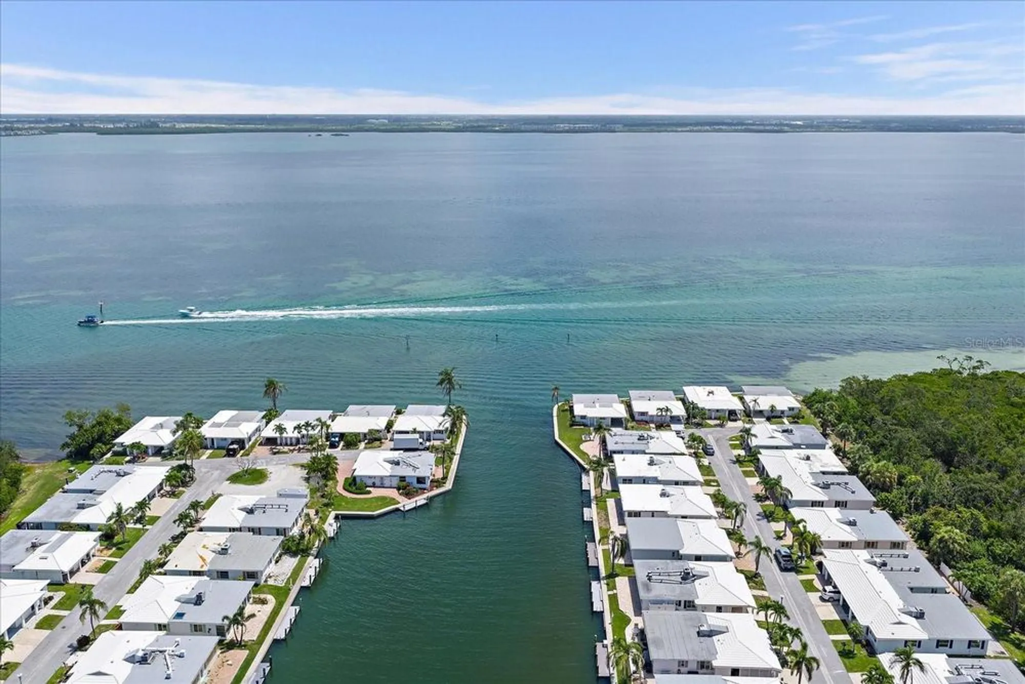 Property Slideshow image 26 of 34 | 669 spanish dr n # 21, Longboat Key, FL, 34228