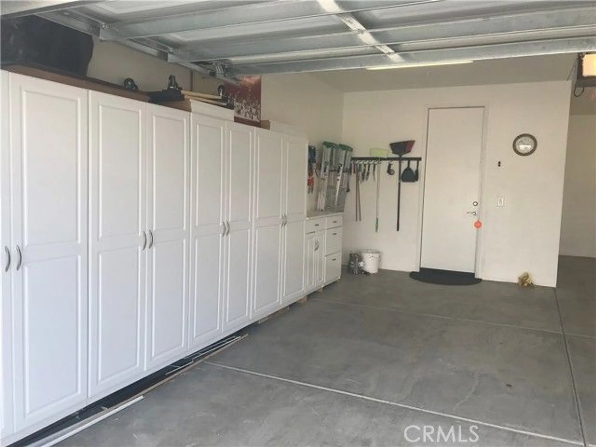 Property Slideshow image 36 of 71 | 11636 cascade st, Apple Valley, CA, 92308